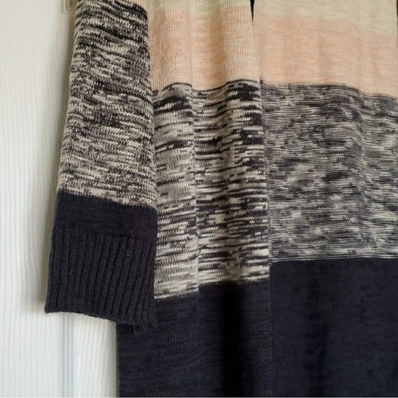 Torrid navy blue Cream Tan Pink striped cardigan sweater 2X - Picture 3 of 5